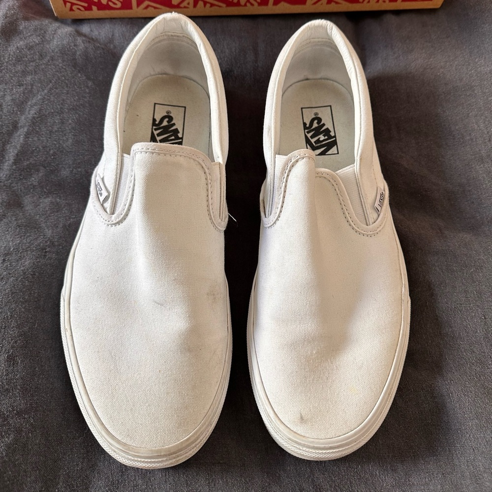 White Slip On Vans (men’s 10.5)